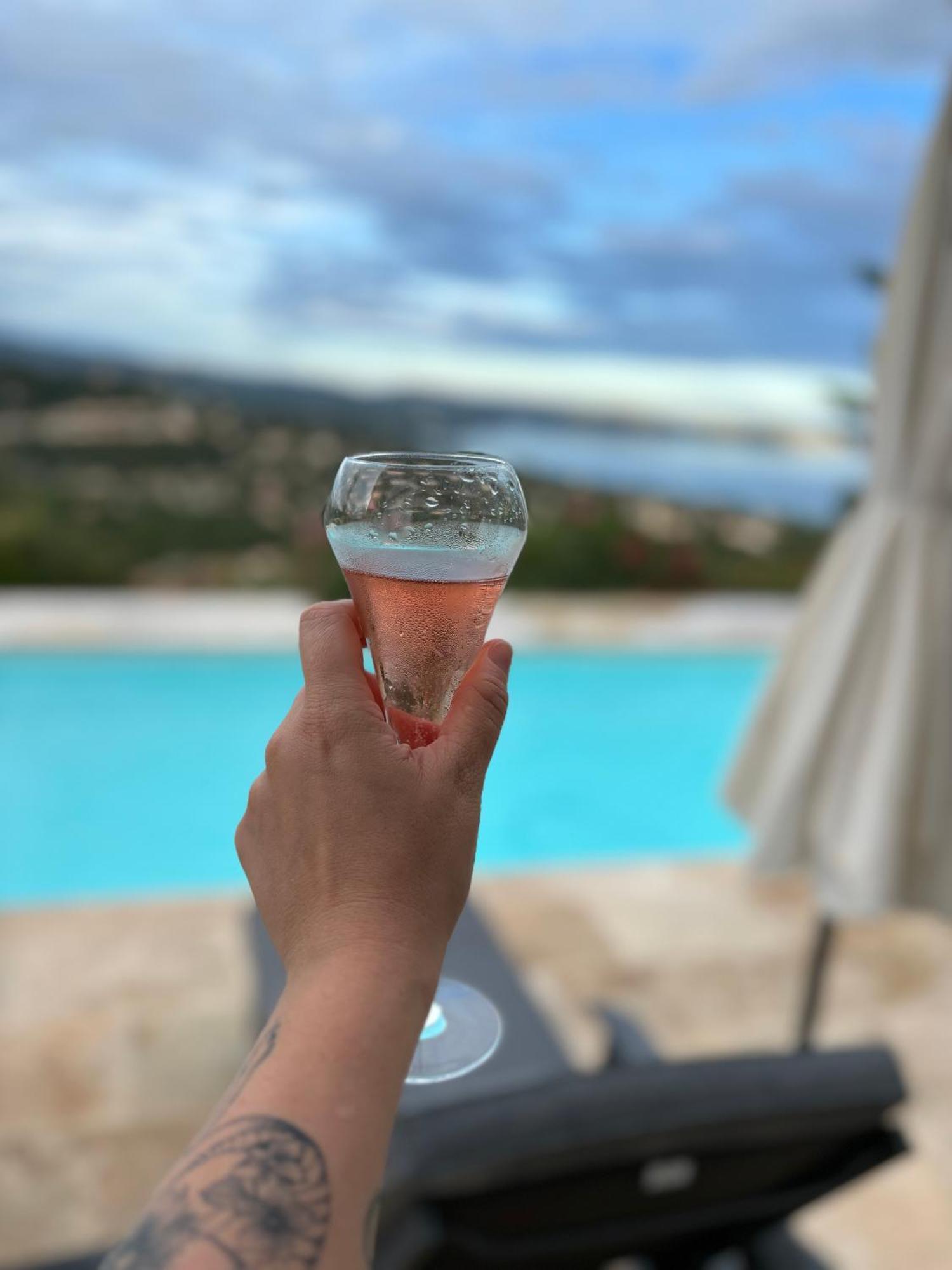 Villa Cacharelle Vue Mer Piscine Cavalaire-sur-Mer Exteriör bild